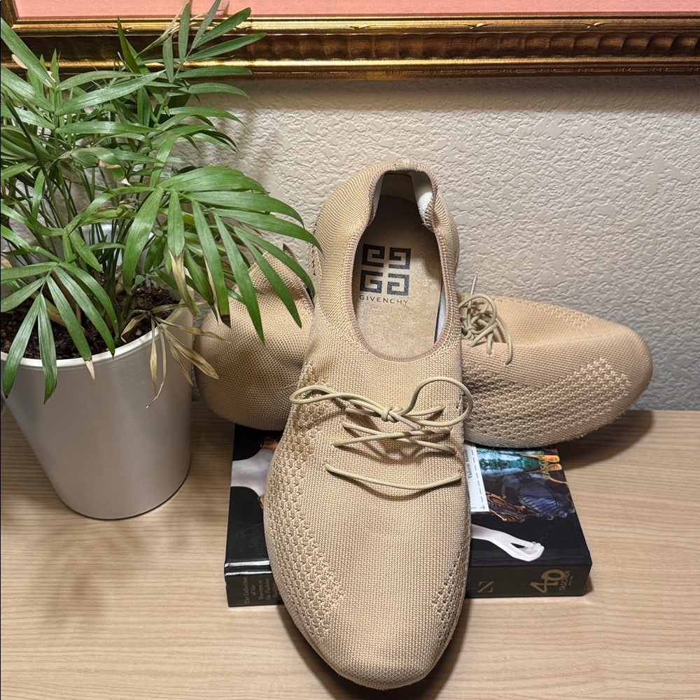 Givenchy 
Knit Sneakers Beige Size 11 Men’s Designer Luxury Neutral Shoes